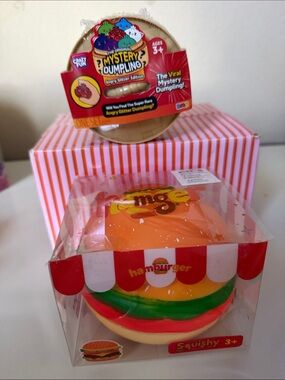 🍔🍔JUMBO HAMBURGER Squishy with Green and Red Layers🍔RMS DUMPLING “Angry Edition”